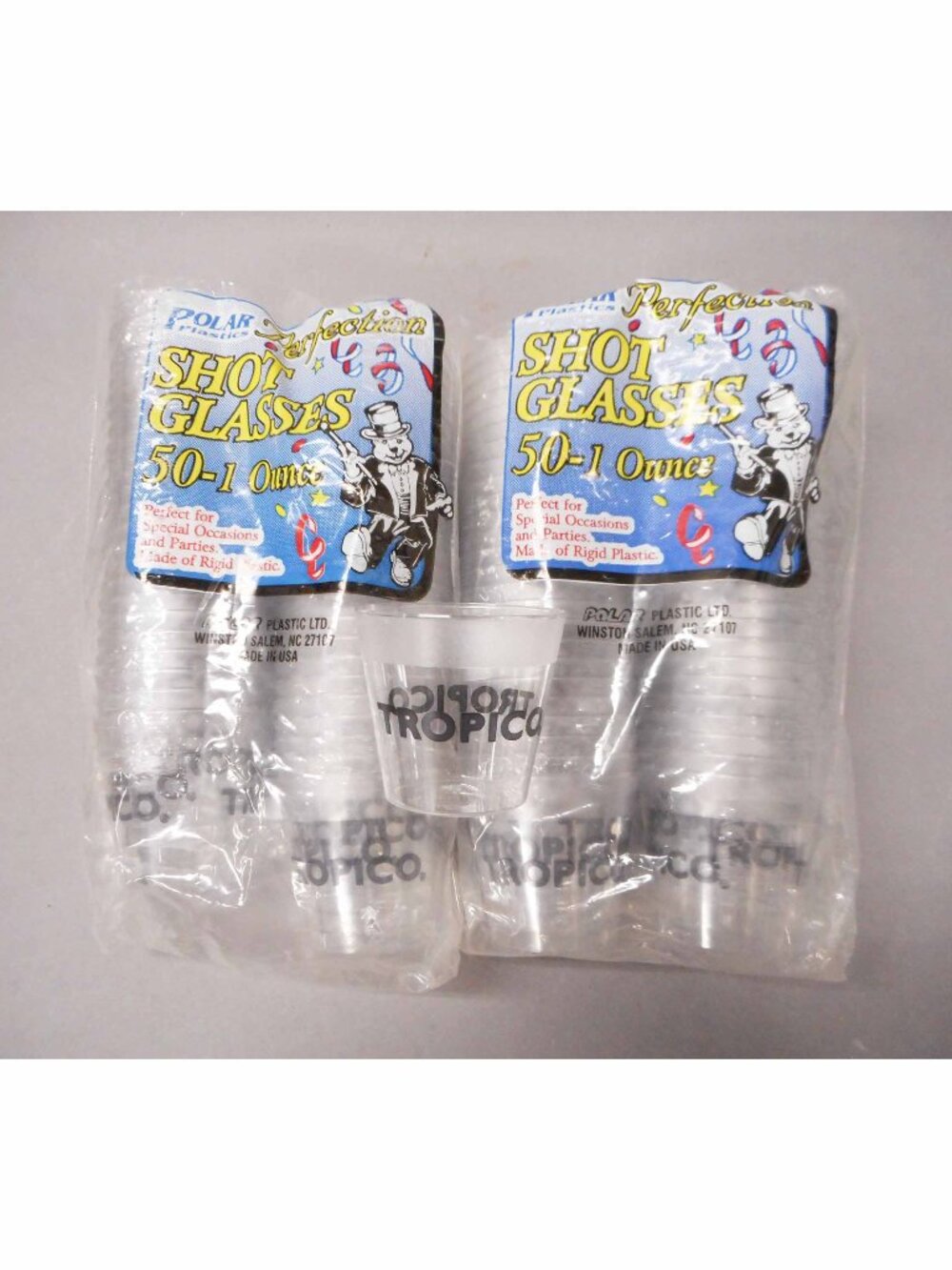 Lot of 100 BACARDI TROPICO Plastic Shot Glasses - NEW